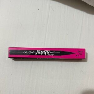 LA GIRL Jetsetter Liquid Eyeliner - Black